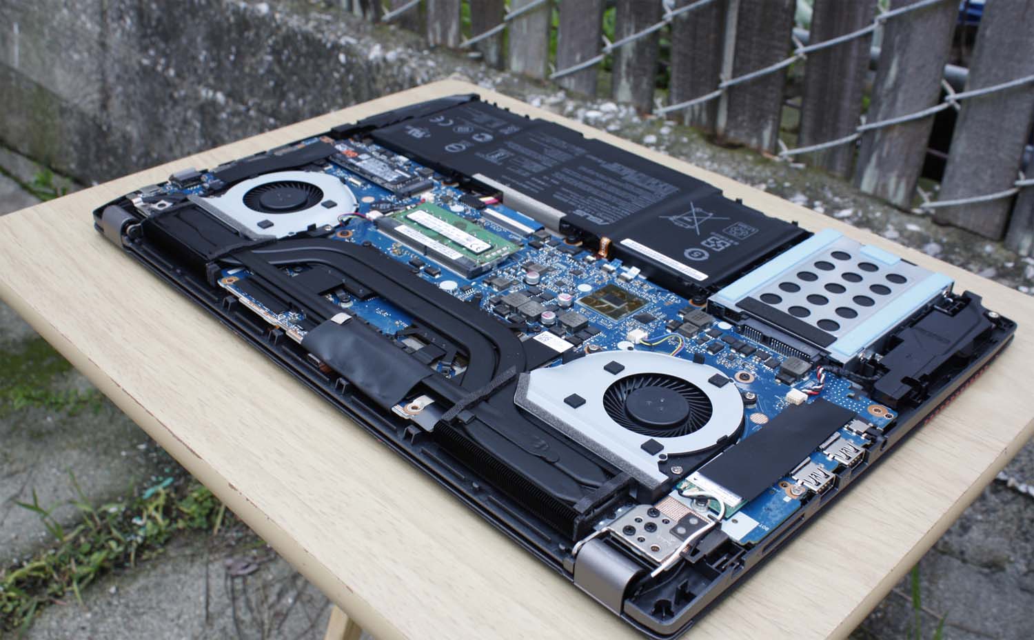 Замена или ремонт видеочипа ноутбука Compaq в Сочи